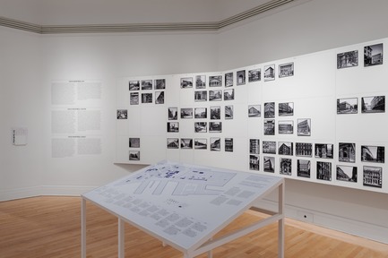 Dossier de presse | 756-18 - Communiqué de presse | Le CCA présente « Pierre grise : Des outils pour comprendre la ville.» - Centre Canadien d’Architecture (CCA) - Évènement + Exposition - Pierre grise : des outils pour comprendre la ville. Vue d’installation, 2017.  - Crédit photo : CCA, Montréal.