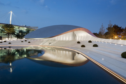 Press kit | 1071-01 - Press release | Architizer A+ Awards winners announced - Architizer - Competition - 
Porsche Pavilion - HENN Architekten
 - Photo credit: Architizer