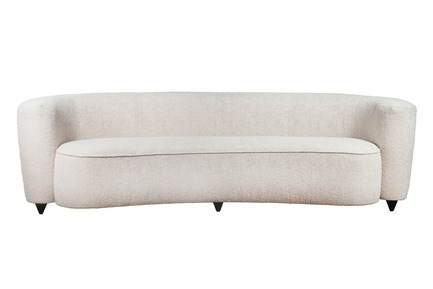 Dossier de presse | 3068-01 - Communiqué de presse | Retro Aesthetic of the Swinging 60s - Leyla Uluhanli Interiors - Produit - Bob Sofa, Leyla Uluhanli Collection - Crédit photo : Leyla Uluhanli Interiors
