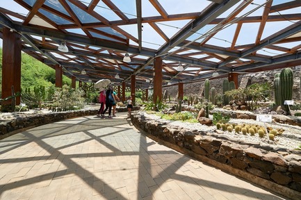 Dossier de presse | 3092-01 - Communiqué de presse | Cactus Park in Taiwan Draws Architectural Inspiration from Prickly Succulents - CCL Architects & Planners - Architecture de paysage - Serre basaltique - Crédit photo : CCL Architects &amp; Planners