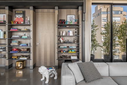 Dossier de presse | 2769-03 - Communiqué de presse | Mallorca - Askdeco - Design d’intérieur résidentiel -  Library custom made&nbsp; designed by Askdeco 2014 - Crédit photo : Alex Jeffries&nbsp;