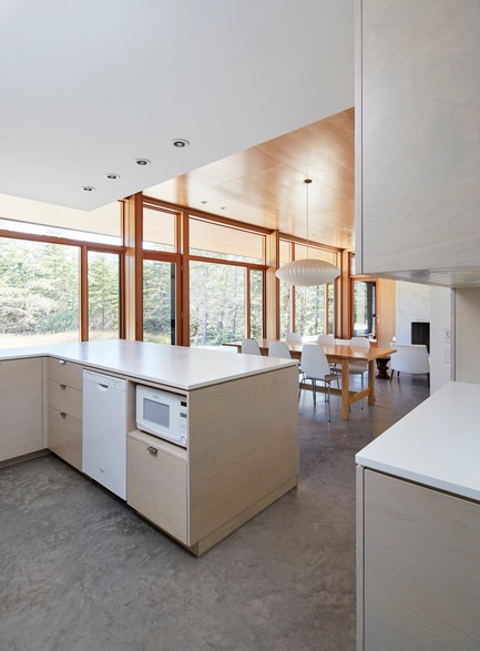 Dossier de presse | 3034-01 - Communiqué de presse | Lockeport Beach House - Nova Tayona Architects - Architecture résidentielle - Kitchen - Crédit photo : Janet Kimber