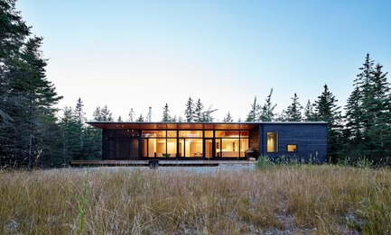 Dossier de presse | 3034-01 - Communiqué de presse | Lockeport Beach House - Nova Tayona Architects - Architecture résidentielle - Crédit photo : Janet Kimber