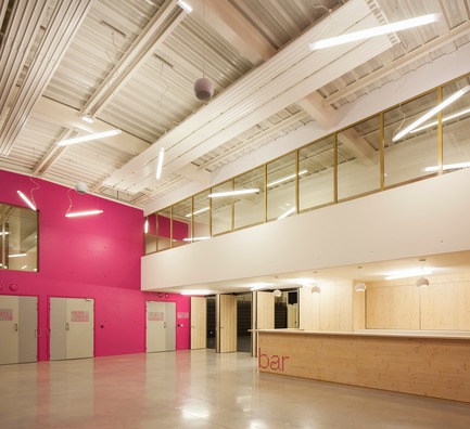 Dossier de presse | 1250-01 - Communiqué de presse | Salle multigénérationnelle - CoCo architecture - Architecture institutionnelle - Crédit photo : Edouard DECAM