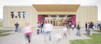 Dossier de presse | 1250-01 - Communiqué de presse | Salle multigénérationnelle - CoCo architecture - Architecture institutionnelle - Crédit photo : Edouard DECAM