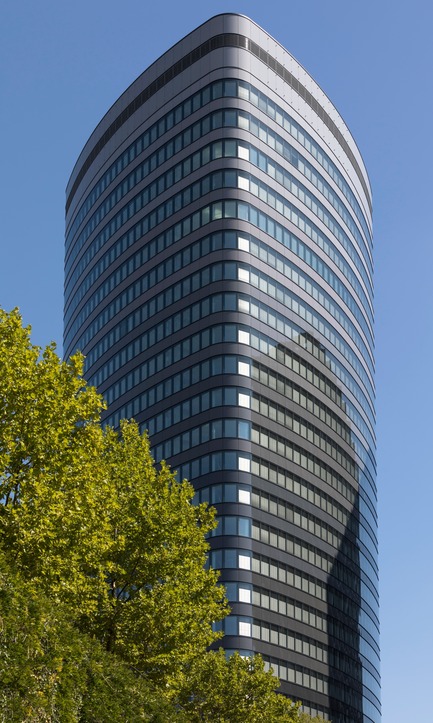 Dossier de presse | 3077-01 - Communiqué de presse | ORBI Tower - Zechner & Zechner ZT GmbH - Architecture commerciale - from ouside - Crédit photo : Photographs: www.pierer.net