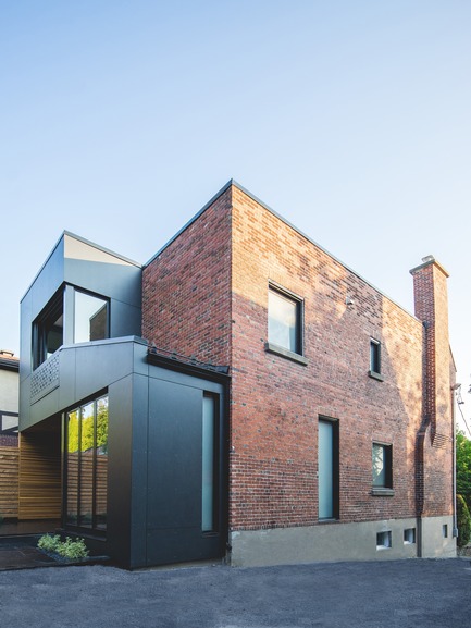 Dossier de presse | 635-07 - Communiqué de presse | BOÎTE NOIRE II - Natalie Dionne Architecture - Architecture résidentielle - Crédit photo :  Raphaël Thibodeau 
