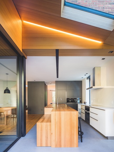 Dossier de presse | 635-07 - Communiqué de presse | BOÎTE NOIRE II - Natalie Dionne Architecture - Architecture résidentielle - Crédit photo :  Raphaël Thibodeau 