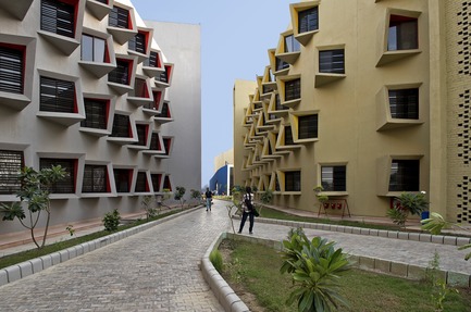 Dossier de presse | 1432-03 - Communiqué de presse | The Street - Sanjay Puri Architects - Architecture institutionnelle - Internal Streets - Crédit photo : Dinesh Mehta
