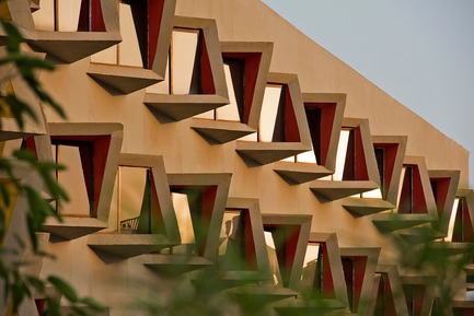 Dossier de presse | 1432-03 - Communiqué de presse | The Street - Sanjay Puri Architects - Architecture institutionnelle - Crédit photo : Dinesh Mehta
