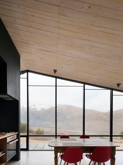 Dossier de presse | 3093-01 - Communiqué de presse | Mountaineer's Refuge - Gonzalo Iturriaga Arquitectos - Architecture résidentielle - Crédit photo : Federico Cairoli