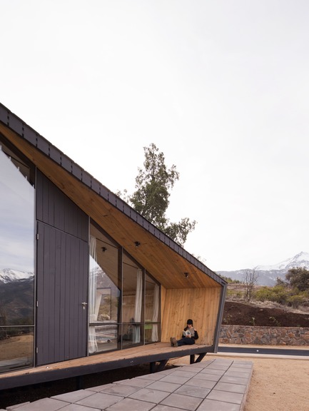 Dossier de presse | 3093-01 - Communiqué de presse | Mountaineer's Refuge - Gonzalo Iturriaga Arquitectos - Architecture résidentielle - Crédit photo : Federico Cairoli