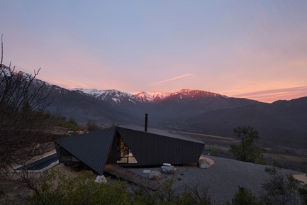 Dossier de presse | 3093-01 - Communiqué de presse | Mountaineer's Refuge - Gonzalo Iturriaga Arquitectos - Architecture résidentielle - Crédit photo : Federico Cairoli