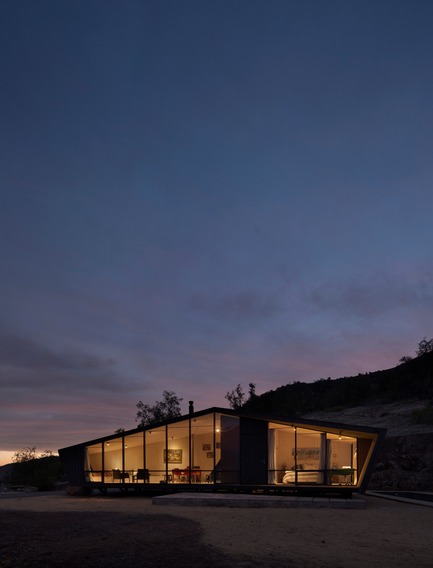 Dossier de presse | 3093-01 - Communiqué de presse | Mountaineer's Refuge - Gonzalo Iturriaga Arquitectos - Architecture résidentielle - Crédit photo : Federico Cairoli