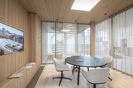 Dossier de presse | 2274-02 - Communiqué de presse | Telegraf 7 - BEHF Architects - Architecture commerciale - Meeting room <br><br>   - Crédit photo : Hertha Hurnaus