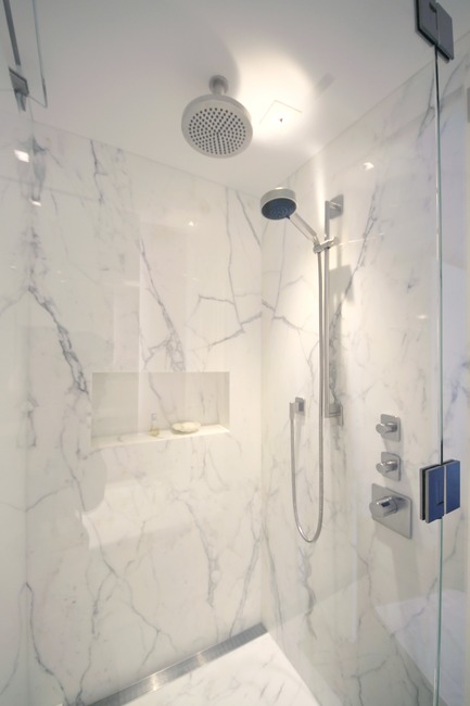 Press kit | 3082-01 - Press release | S Residence - YUUKI KITADA ARCHITECT - Residential Interior Design - Shower Room - Photo credit: Yuuki Kitada