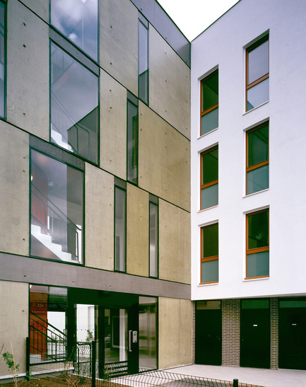 Press kit | 1052-02 - Press release | 51 units in Viry-Châtillon - Margot-Duclot architectes associés (MDaa) - Real Estate - Photo credit: Jean-Michel Landecy