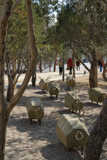 Dossier de presse | 3076-01 - Communiqué de presse | Madrid Rio. Une nouvelle écologie urbaine - Burgos & Garrido; Porras La Casta; Rubio & A-Sala et West 8 [Ginés Garrido, directeur du projet] - Architecture de paysage - Parc à&nbsp;jeux - Crédit photo : Ana Müller