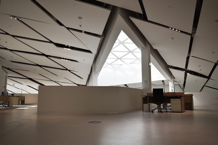 Dossier de presse | 3085-01 - Communiqué de presse | Qatar Faculty of Islamic Studies - MYAA - Architecture commerciale - Faculty Offices - Crédit photo : MYAA