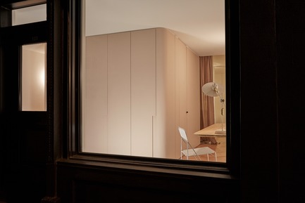 Dossier de presse | 1677-02 - Communiqué de presse | Résidence Villeneuve - Atelier Barda architecture - Design d’intérieur résidentiel - Crédit photo : Maxime Desbiens