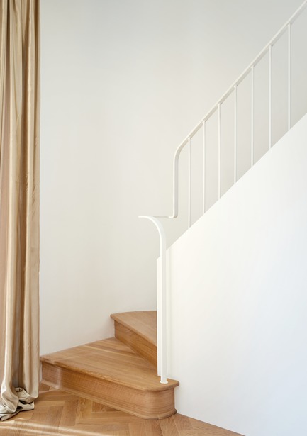 Dossier de presse | 1677-02 - Communiqué de presse | Résidence Villeneuve - Atelier Barda architecture - Design d’intérieur résidentiel - Crédit photo : Maxime Desbiens