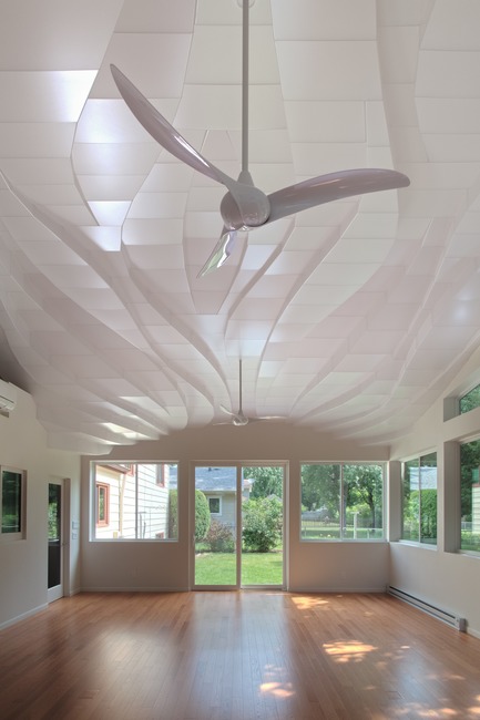 Dossier de presse | 3072-01 - Communiqué de presse | Arrivée de la lumière - Flynn Architecture & Design - Design d’éclairage -  Vue au nord, le matin d'été<br>  - Crédit photo : Matt Flynn