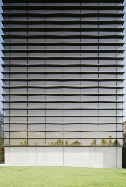 Press kit | 2693-02 - Press release | Ankara Office Tower - Anmahian Winton Architects - Commercial Architecture - Photo credit: Florian Holzherr
