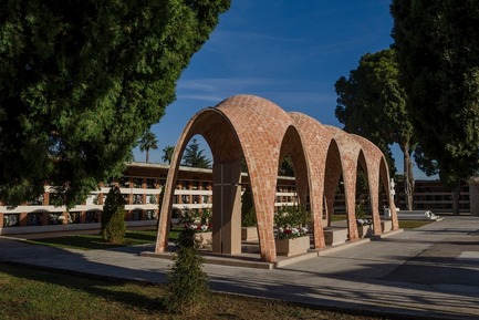 Press kit | 3109-01 - Press release | Mortuary Chapel for the Soriano-Manzanet Family - Vegas&Mileto - Art - General view of the mortuary chapel - Photo credit: Vegas&amp;Mileto
