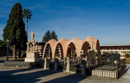 Press kit | 3109-01 - Press release | Mortuary Chapel for the Soriano-Manzanet Family - Vegas&Mileto - Art - General view of the mortuary chapel - Photo credit: Vegas&amp;Mileto