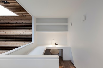 Dossier de presse | 3057-01 - Communiqué de presse | Flipped House - Atelier RZLBD - Architecture résidentielle - Flipped House, home office - Crédit photo : Borxu