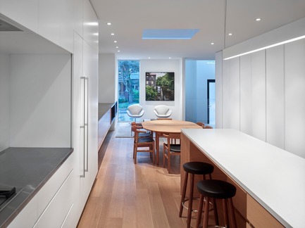 Dossier de presse | 1728-02 - Communiqué de presse | Summerhill House - Akb Architects - Architecture résidentielle - Crédit photo : Shai Gil