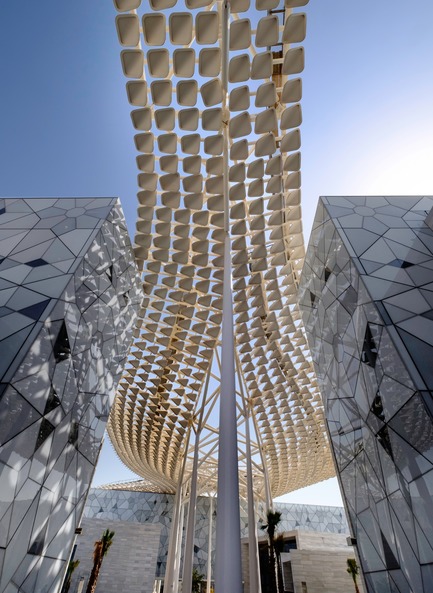 Dossier de presse | 3073-01 - Communiqué de presse | Sheikh Abdullah Al Salem Cultural Centre - SSH - Architecture institutionnelle - Sheikh Abdullah Al Salem Cultural Centre Canopy and Cladding&nbsp;1 - Crédit photo : SSH