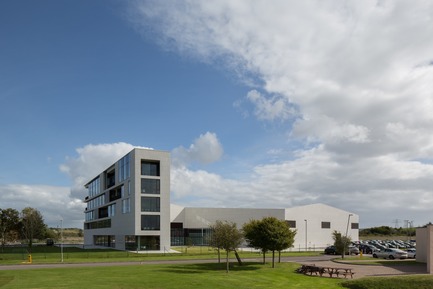 Press kit | 2847-01 - Press release | Beaufort Maritime and Energy Research Laboratory - McCullough Mulvin Architects - Institutional Architecture - Photo credit: Christian Richters