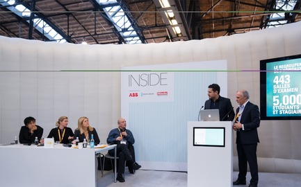 Press kit | 1387-04 - Press release | The New CHUM by CannonDesign + NEUF architect(e)s Wins an INSIDE 2017 Award at The World Architecture Festival in Berlin - CannonDesign + NEUF architect(e)s - Institutional Architecture - Presentation to the INSIDE super-jury - Azad Chichmanian, architect partner NEUF architect(e)s and Gustavo Lima, architect partner CannonDesign - Photo credit: World Architecture Festival