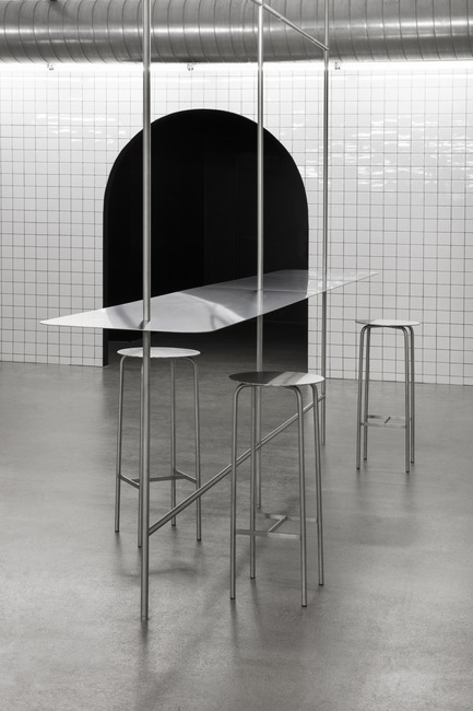 Dossier de presse | 1677-03 - Communiqué de presse | SSENSE - Atelier Barda architecture - Design d’intérieur commercial - Crédit photo : Adrien Williams