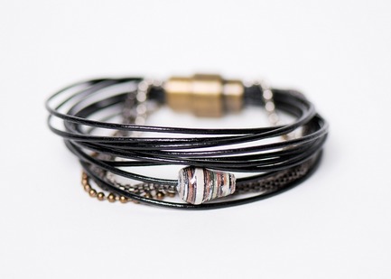 Dossier de presse | 3027-01 - Communiqué de presse | SO Original:Accessoires mode et design respectueux de la planète - SO Original - Produit - Crédit photo : Anréanne Gauthier photographe