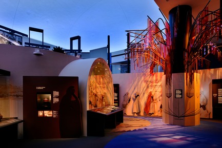 Dossier de presse | 621-25 - Communiqué de presse | Lightemotion illumine le Musée Canadien de l’Histoire de Gatineau - Lightemotion - Design d’éclairage - Musée Canadien de l'Histoire - Crédit photo : Gordon King