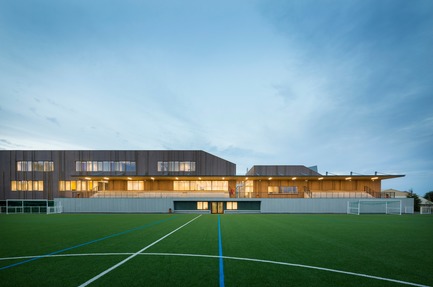 Dossier de presse | 3181-03 - Communiqué de presse | La Maison des Sports à Bezons - agence ENGASSER & associés - Architecture institutionnelle - Crédit photo :   Mathieu Ducros-Opictures  