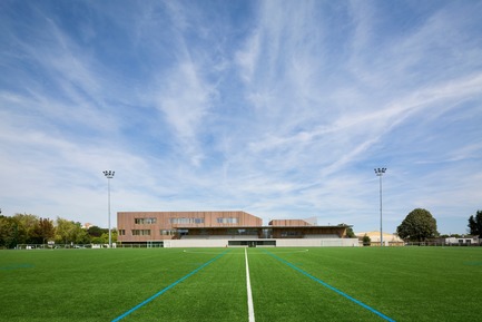 Dossier de presse | 3181-03 - Communiqué de presse | La Maison des Sports à Bezons - agence ENGASSER & associés - Architecture institutionnelle - Crédit photo :   Mathieu Ducros-Opictures  
