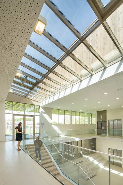 Dossier de presse | 3181-03 - Communiqué de presse | La Maison des Sports à Bezons - agence ENGASSER & associés - Architecture institutionnelle - Crédit photo :   Mathieu Ducros-Opictures  