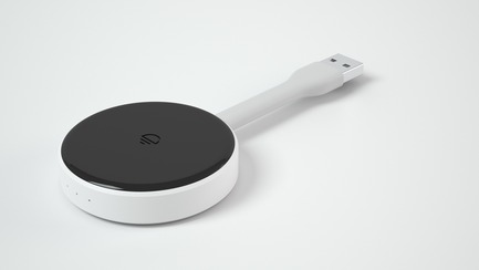 Dossier de presse | 2345-02 - Communiqué de presse | Lancement de la première lampe LiFi connectée au  monde : MyLiFi® - Global LiFi Tech Inc. - Produit - Dongle - Crédit photo : eliumstudio