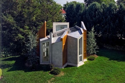Dossier de presse | 3136-02 - Communiqué de presse | Butterfly Studio - Valerie Schweitzer Architects - Architecture résidentielle - Inspired in part by the closing of a butterfly's wing - Crédit photo : Tom Leighton