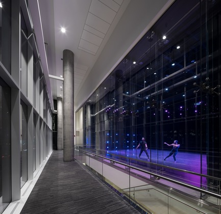Press kit | 2073-15 - Press release | DIALOG Brings Dance to the Streets with Decidedly Jazz Danceworks - DIALOG - Institutional Architecture - The design turns the notion of theatre inside out by placing a fully glazed back wall to the performance space.&nbsp; - Photo credit: Ema Peter Photography
