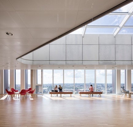 Dossier de presse | 1379-01 - Communiqué de presse | The Maersk Tower - C.F. Møller Architects - Architecture institutionnelle - From the top of the tower you will find a spectacular and inspiring view of Copenhagen’s cityscape. - Crédit photo :   Adam Mørk  