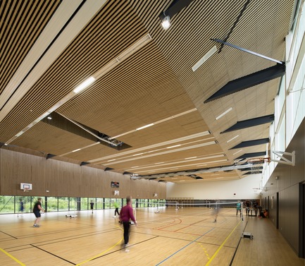 Dossier de presse | 3181-01 - Communiqué de presse | Gymnase du lycée Louis de Cormontaigne à Metz - agence ENGASSER & associés - Architecture institutionnelle - Crédit photo : ©Mathieu Ducros