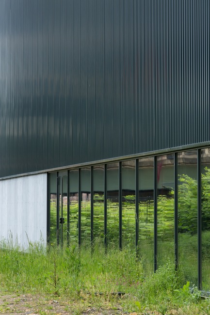 Dossier de presse | 3181-01 - Communiqué de presse | Gymnase du lycée Louis de Cormontaigne à Metz - agence ENGASSER & associés - Architecture institutionnelle - Crédit photo : ©Mathieu Ducros