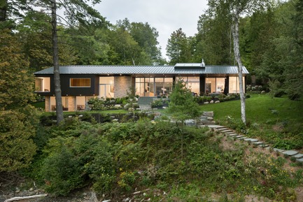 Dossier de presse | 880-12 - Communiqué de presse | Résidence L'Effilée - MU Architecture - Architecture résidentielle - Crédit photo : Stephane Groleau