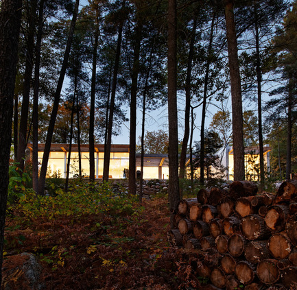 Dossier de presse | 1060-01 - Communiqué de presse | Carling Residence - TACT Architecture - Architecture résidentielle - Crédit photo : Terence Tourangeau
