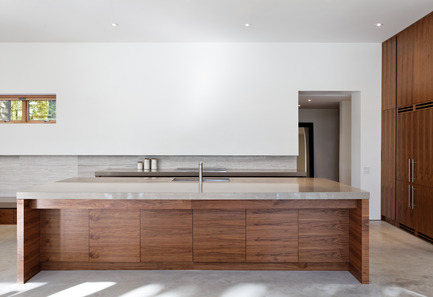 Dossier de presse | 1060-01 - Communiqué de presse | Carling Residence - TACT Architecture - Architecture résidentielle - Crédit photo : Terence Tourangeau