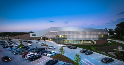Press kit | 1456-01 - Press release | Maryland Heights Community Recreation Center - CannonDesign - Commercial Architecture - Maryland Heights Community Recreation Center - Photo credit: Peaks View LLC